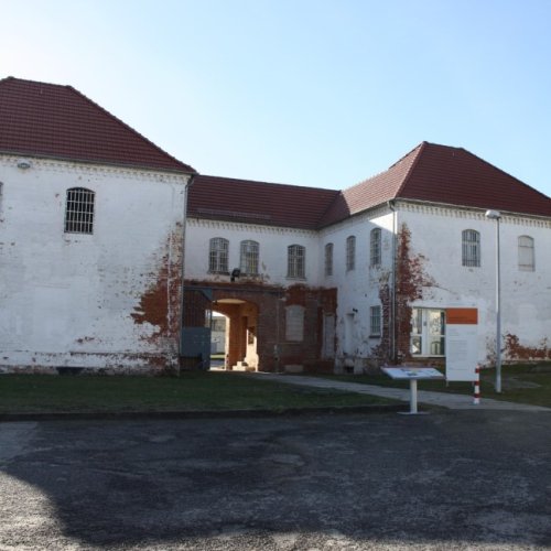 Ehemaliges Torhaus - heute Teil der Gedenkstätte Zuchthaus Cottbus